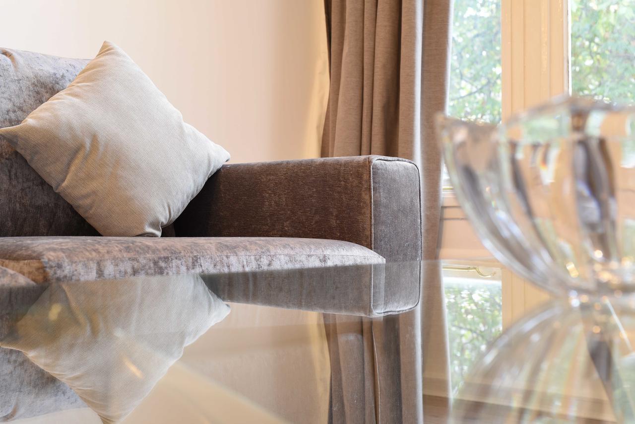 Spacious & Modern 2 Bed Apartment At Knightsbridge Londra Dış mekan fotoğraf